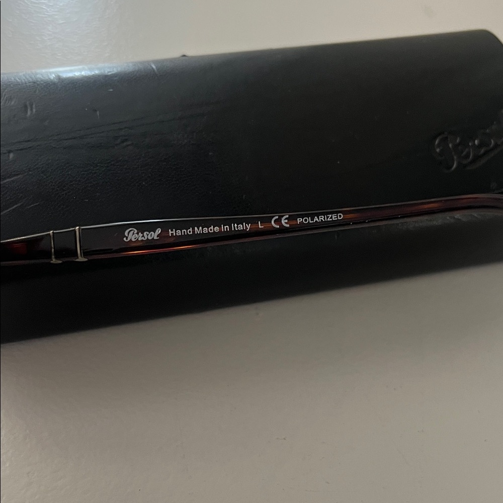Mens persol sunglasses with box - Picture 4 of 9